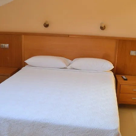 La Ribera Santianes (Ribadesella, Asturias)