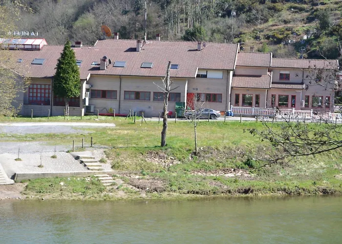 La Ribera 2* Santianes (Ribadesella, Asturias)